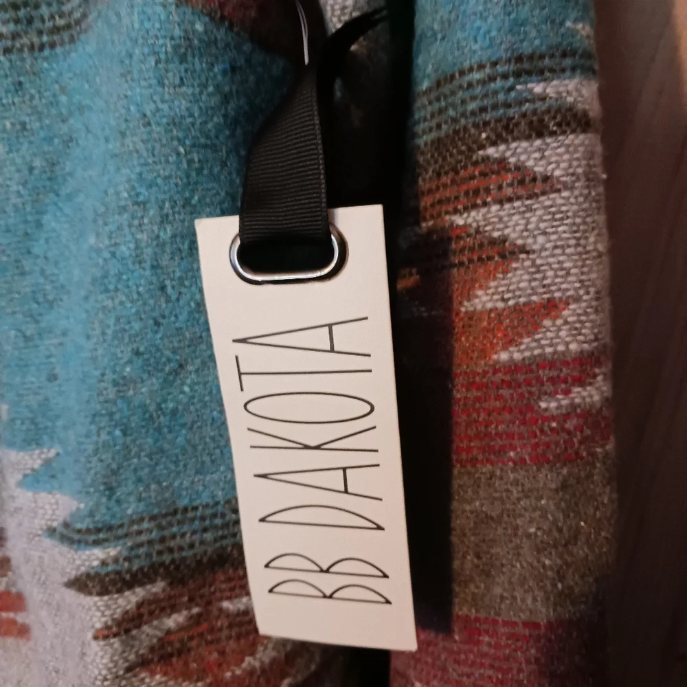 BB Dakota Southwestern Print Wool Coat with Faux Fur Hood -  Size XS NWT - Picture 5 of 10